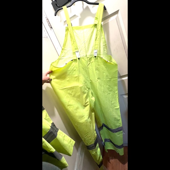 |•HIGH-VISIBILITY SAFETY RAIN SUIT• Fluorescent Fluorescent Size XXL (Ha… - Picture 6 of 16